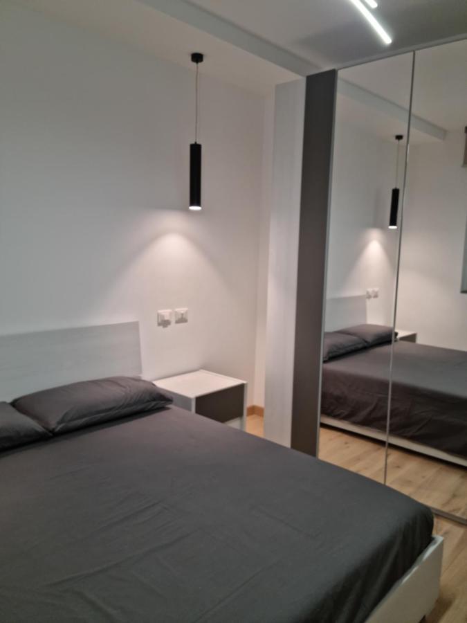 Kd Apartment, Accogliente, Moderno E Spazioso. Кастель-ди-Сангро Экстерьер фото